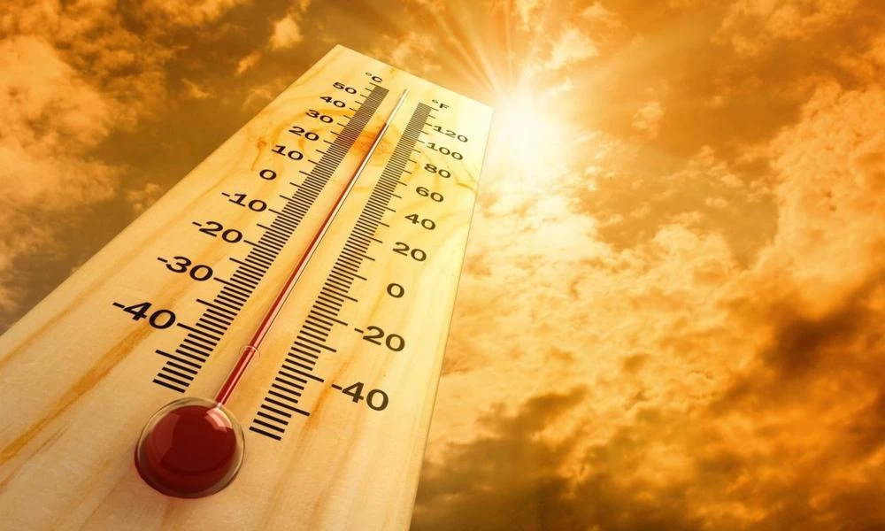 Καύσωνας προ των πυλών: Δύσκολο τριήμερο με 40αρια